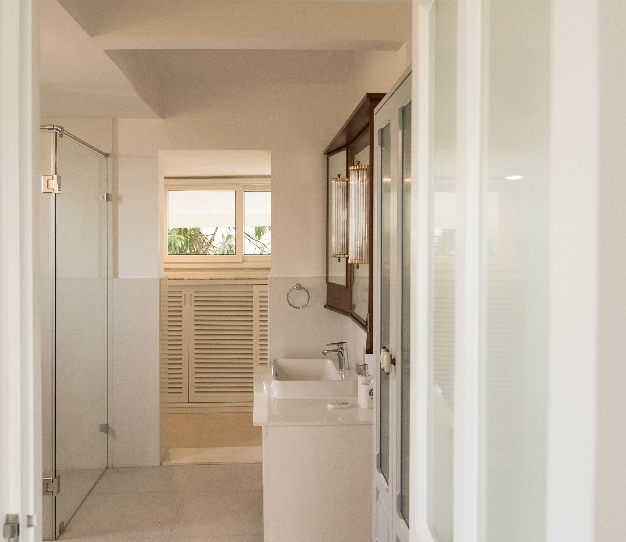 field-atelier-architects-in-goa-dona-paula-006